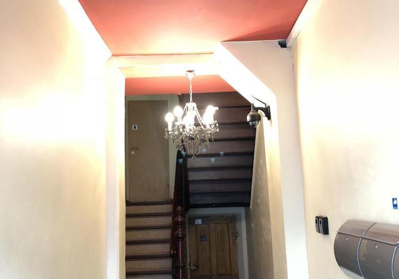 בית מלון כפרי Downtown City Privaterooms