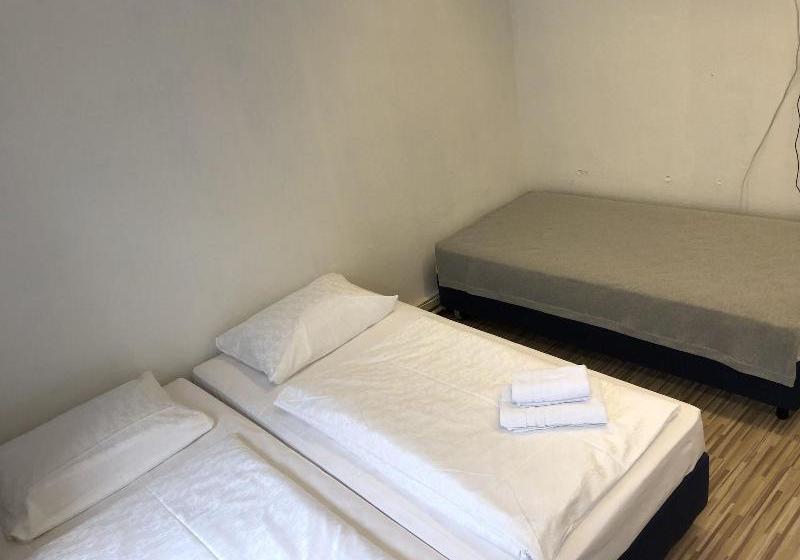 ホテル Downtown City Privaterooms