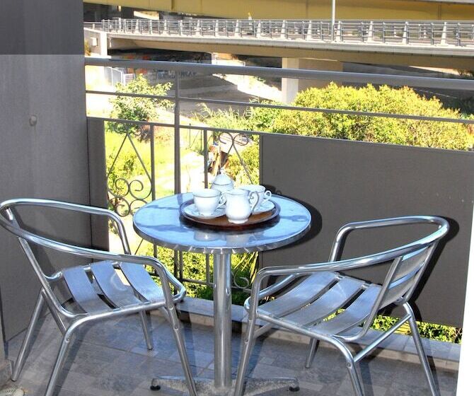 בית מלון כפרי George