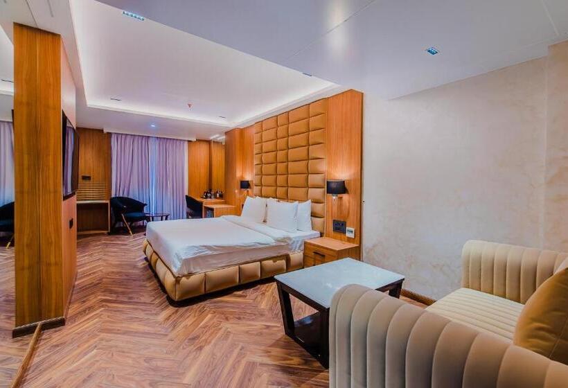 ホテル Grand Dhillon