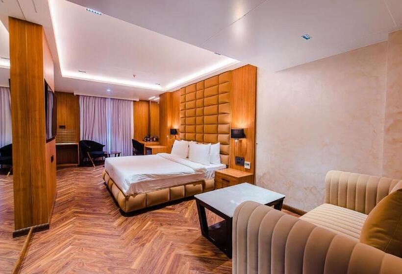 ホテル Grand Dhillon