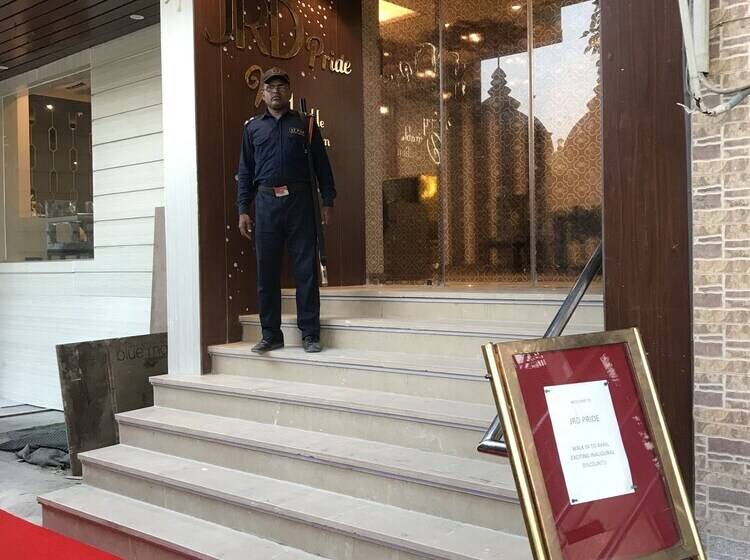 호텔 Jrd Pride Business