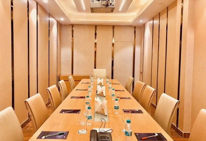 호텔 Jrd Pride Business