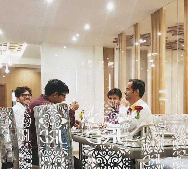 호텔 Jrd Pride Business