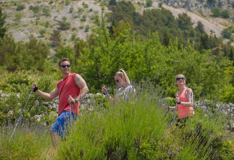 فندق Medora Orbis Mobile Homes & Glamping