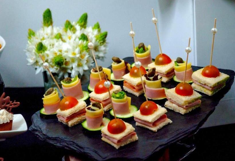 酒店 NH Cali Boulevard del Río