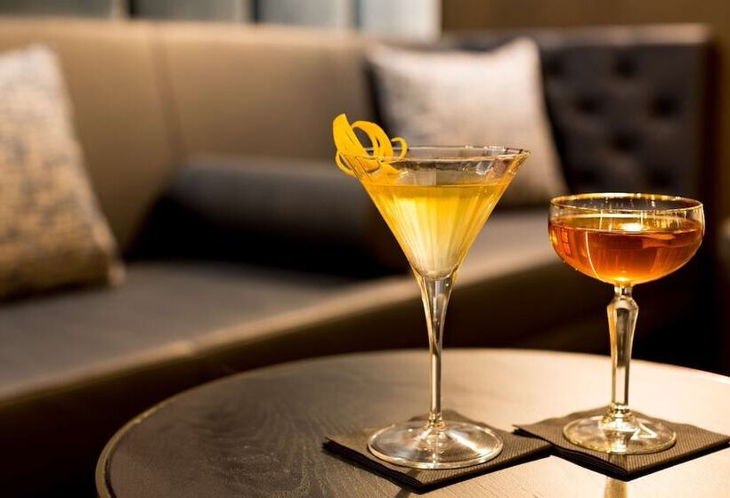 酒店 NH Cali Boulevard del Río