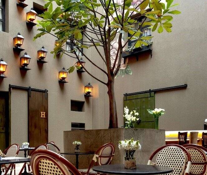 酒店 NH Cali Boulevard del Río