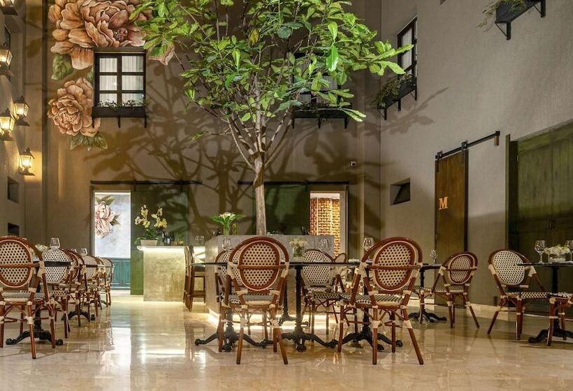 בית מלון כפרי NH Cali Boulevard del Río