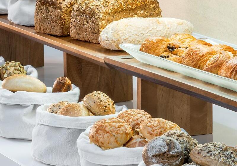 בית מלון כפרי NH Cali Boulevard del Río