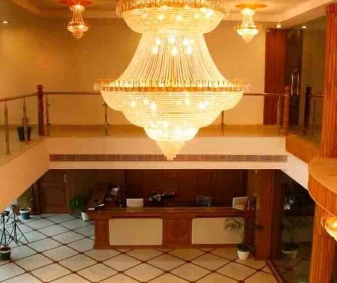 בית מלון כפרי Padmini Palace
