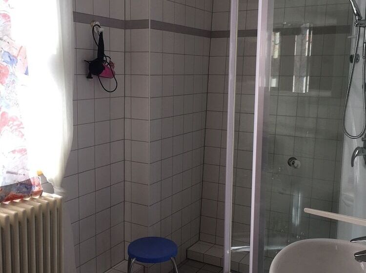 Отель Restaurant Rosengarten