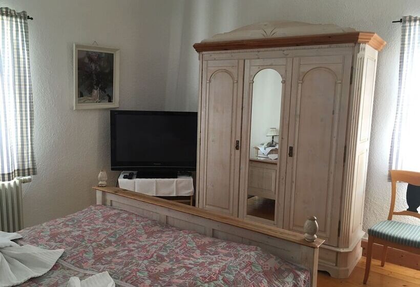 Отель Restaurant Rosengarten