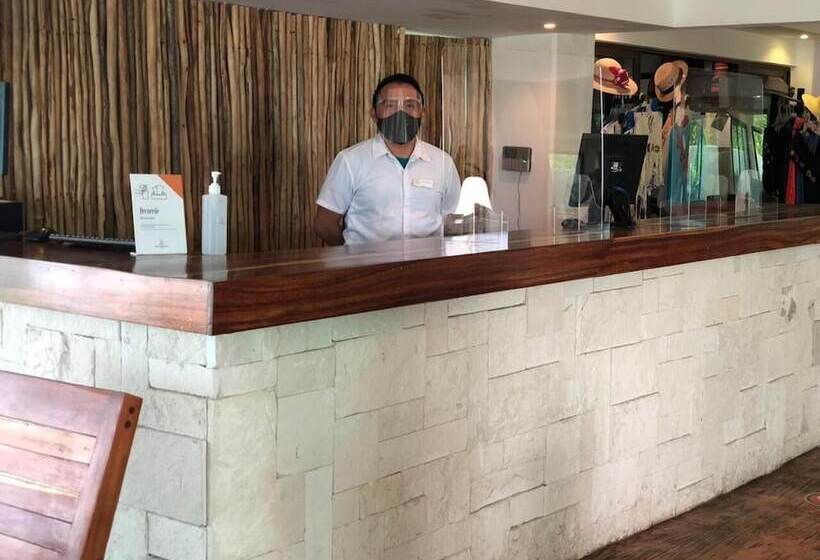 Отель Rio Lagartos