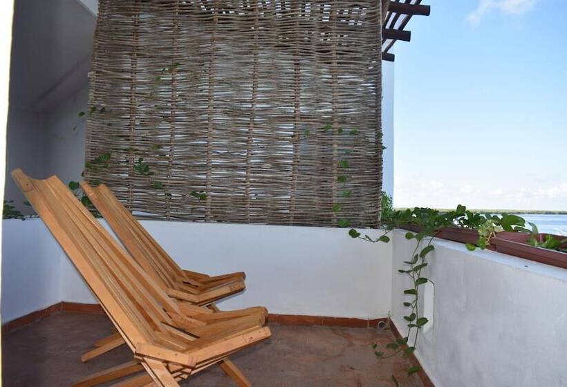 Отель Rio Lagartos