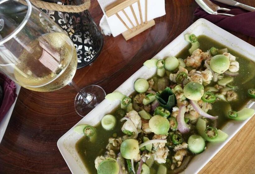 Отель Rio Lagartos