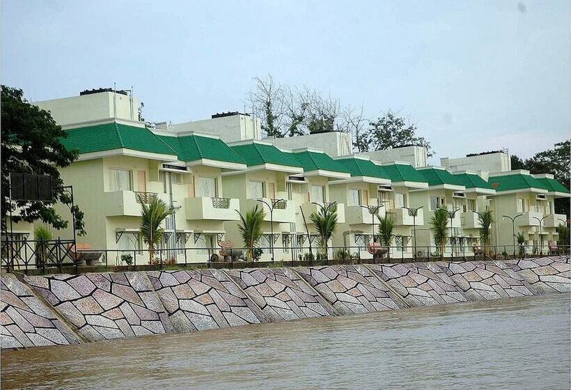 בית מלון כפרי River Bay