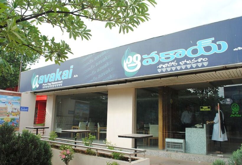 בית מלון כפרי River Bay