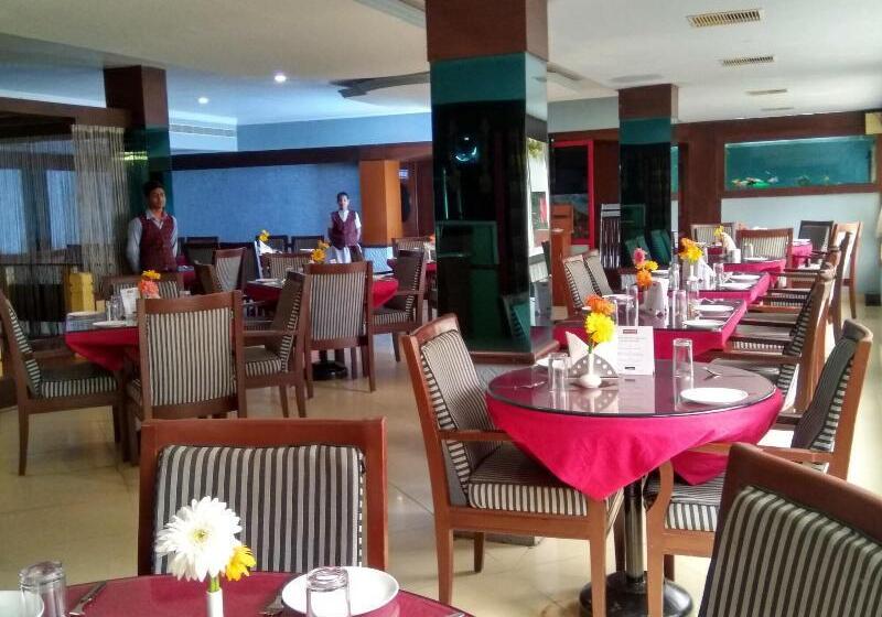 בית מלון כפרי River Bay