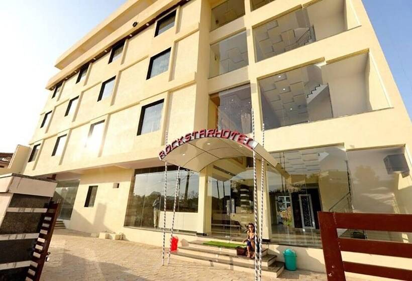 هتل Rock Star