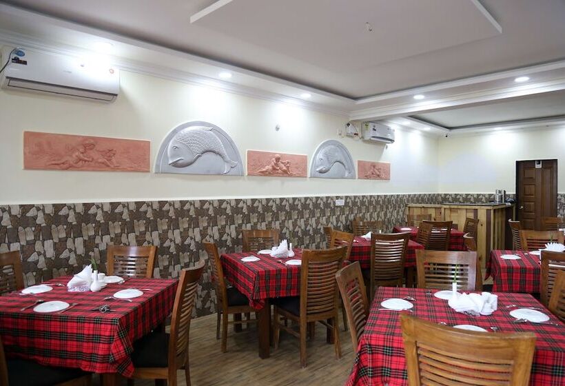 בית מלון כפרי Sky Light Royal Stay