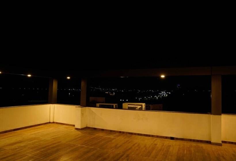 בית מלון כפרי The Amer Valley