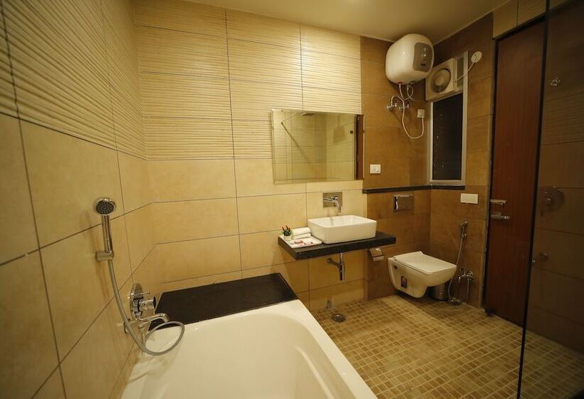 בית מלון כפרי The Amer Valley