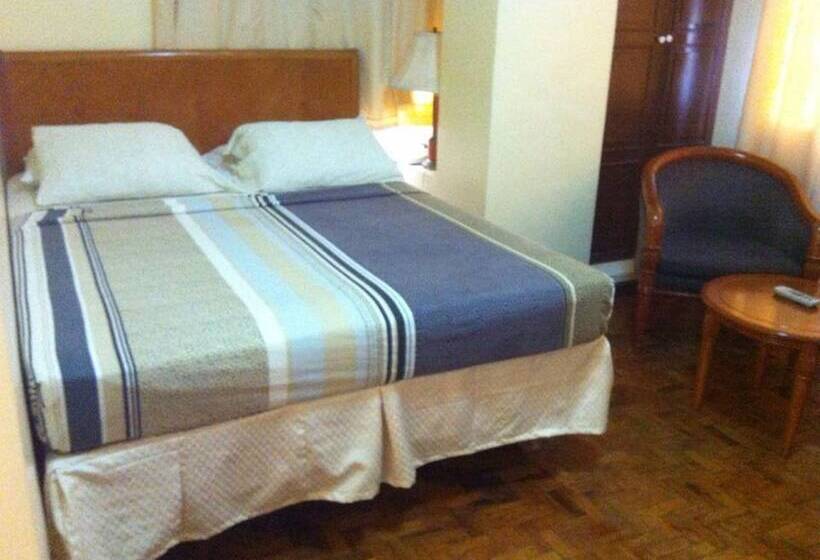 فندق Reddoorz @ Tondaligan Beach