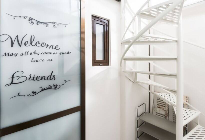 Kalyves Sea View Maisonette