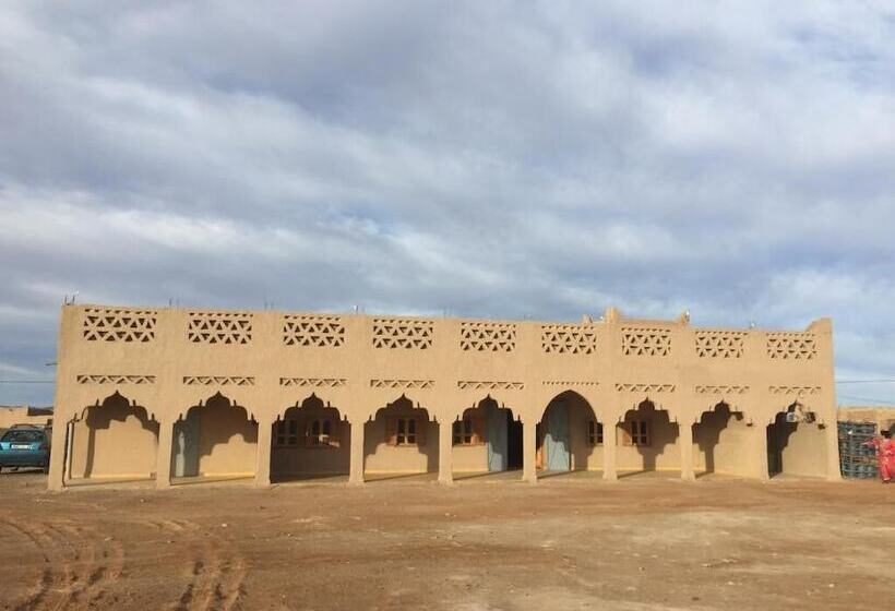 Khamlia Desert Bed & Breakfast