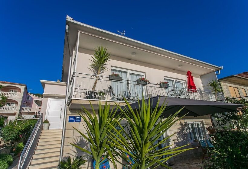 Luxury Apartments Giovanni With Pool