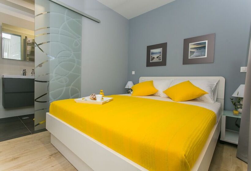 Luxury Apartments Giovanni With Pool