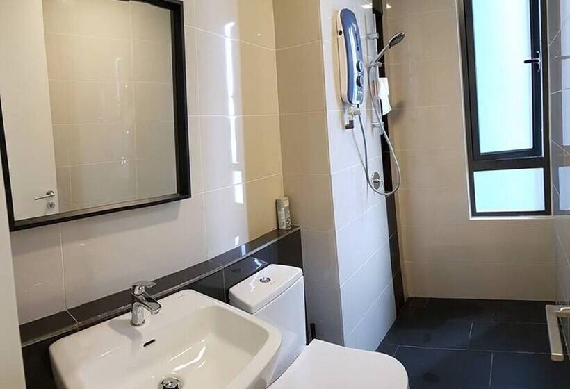 Pandora Homestay Ii