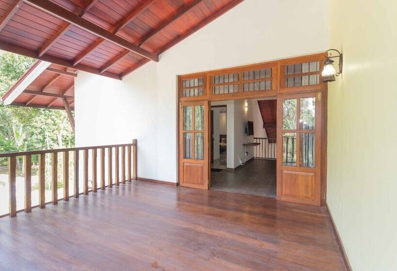 بنسيون Araliya Cottage