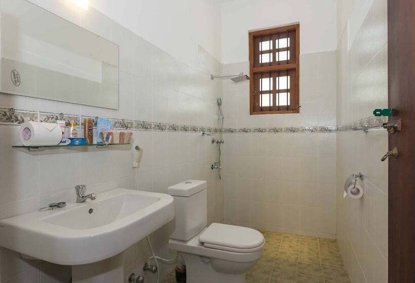 بنسيون Araliya Cottage