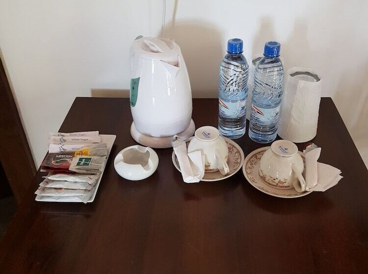 بنسيون Araliya Cottage