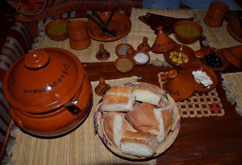 پانسیون Atlas Views