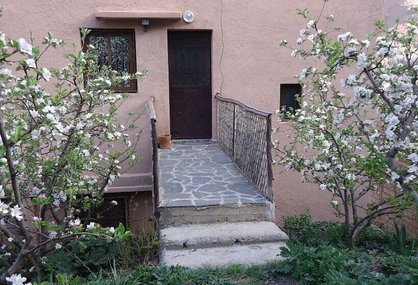 پانسیون Atlas Imoula