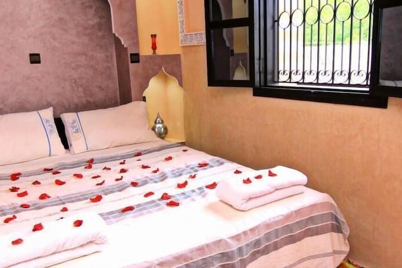 پانسیون Atlas Mazik Lodge Mountain Views