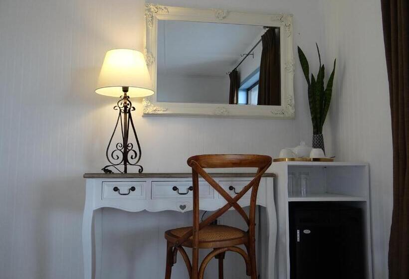 펜션 Boutique La Perouse