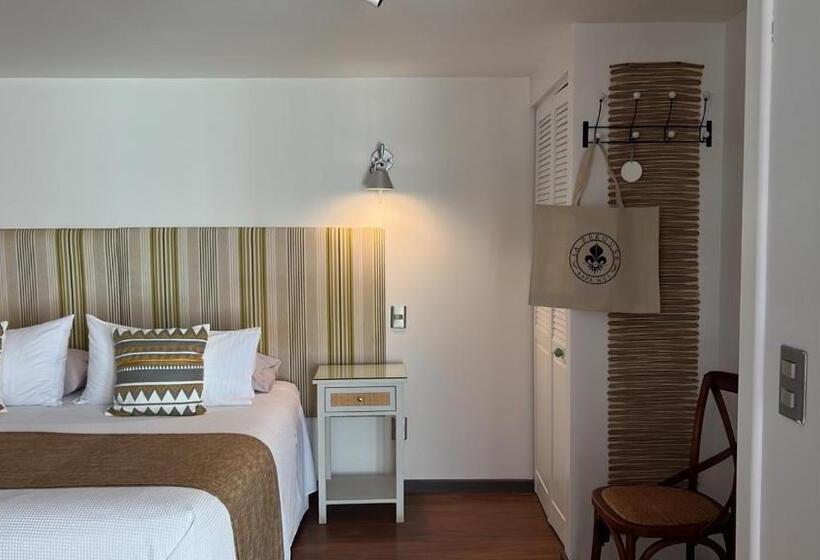 펜션 Boutique La Perouse