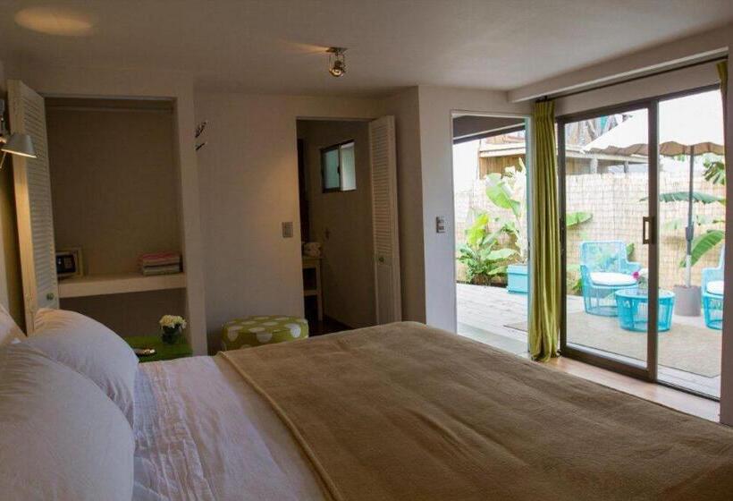 펜션 Boutique La Perouse