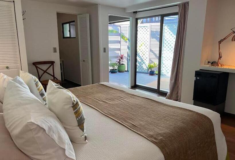 펜션 Boutique La Perouse