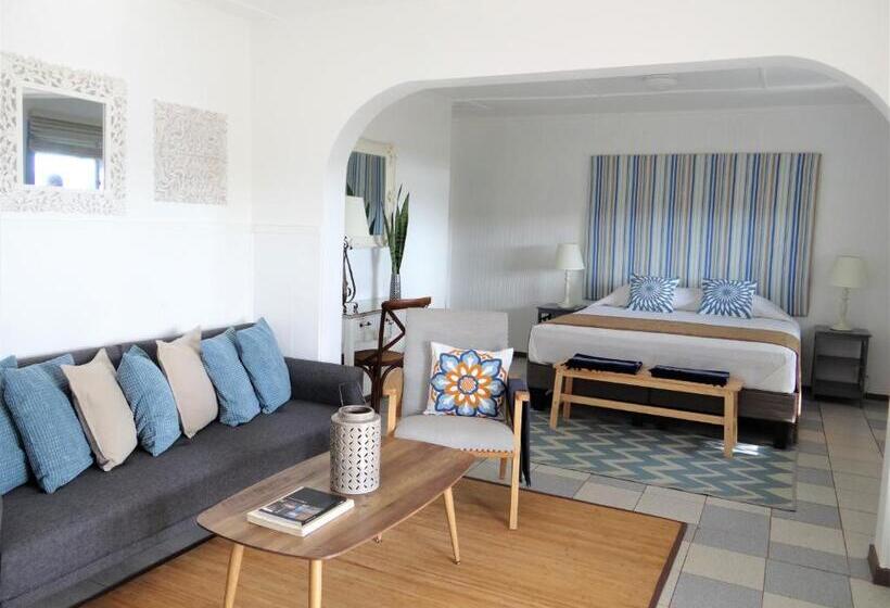 펜션 Boutique La Perouse