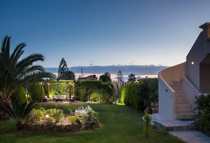 Пансион Callista Luxury Residences