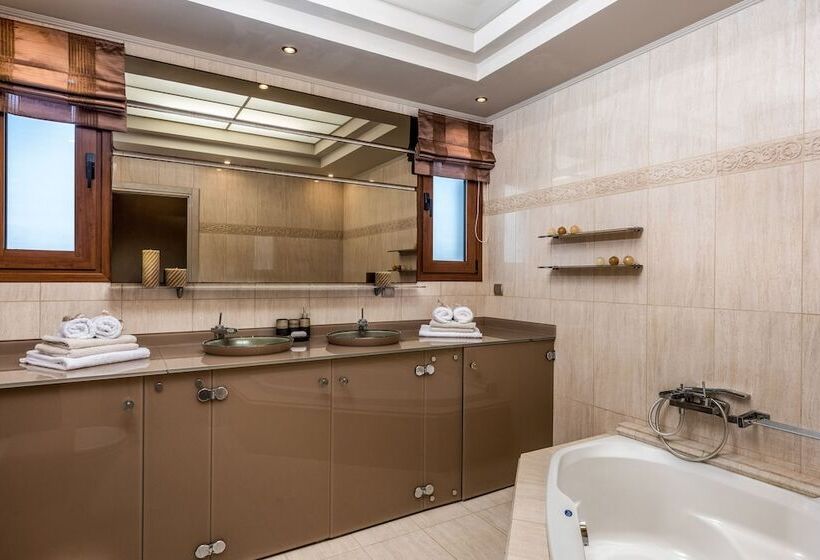 Пансион Callista Luxury Residences