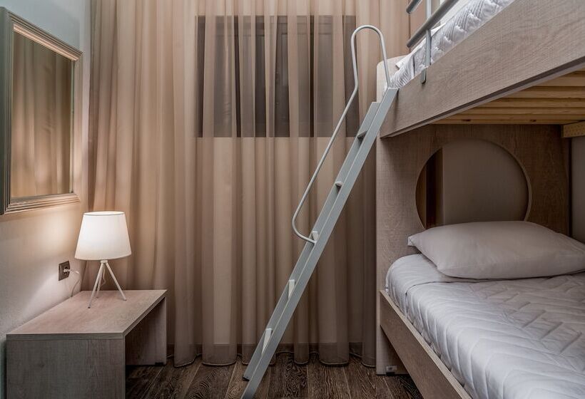 Пансион Callista Luxury Residences