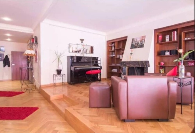 پانسیون Carré Français De Casablanca