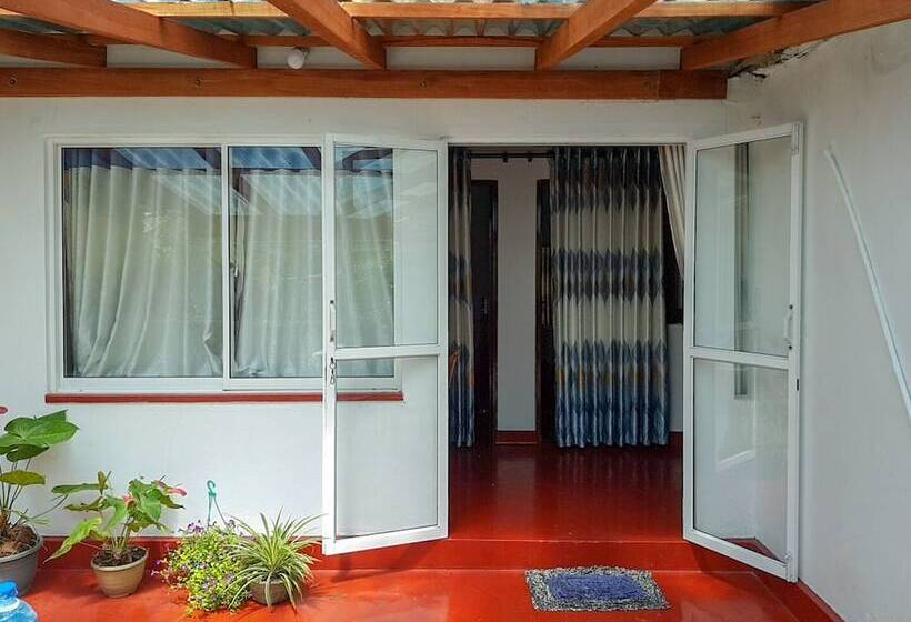 פנסיון Lali S Hikkaduwa Homestay
