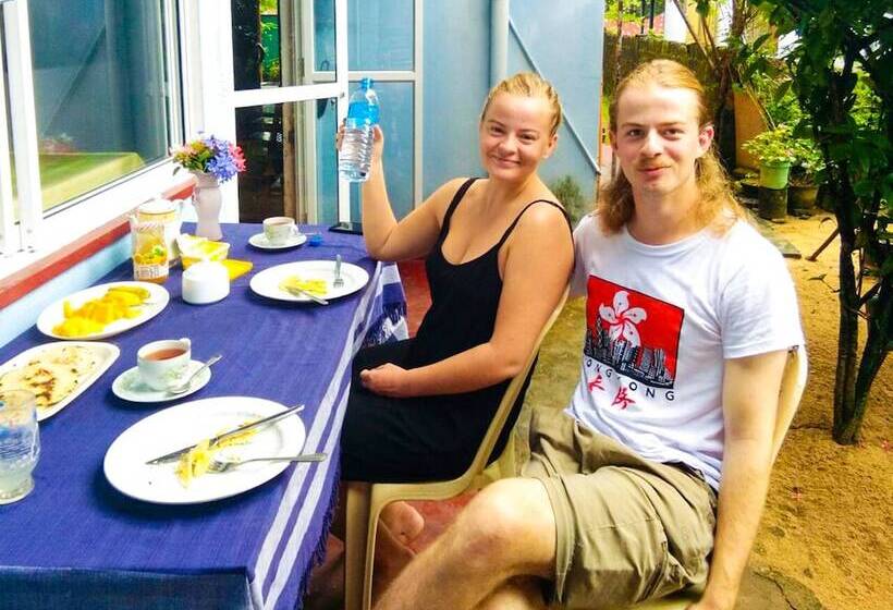 פנסיון Lali S Hikkaduwa Homestay